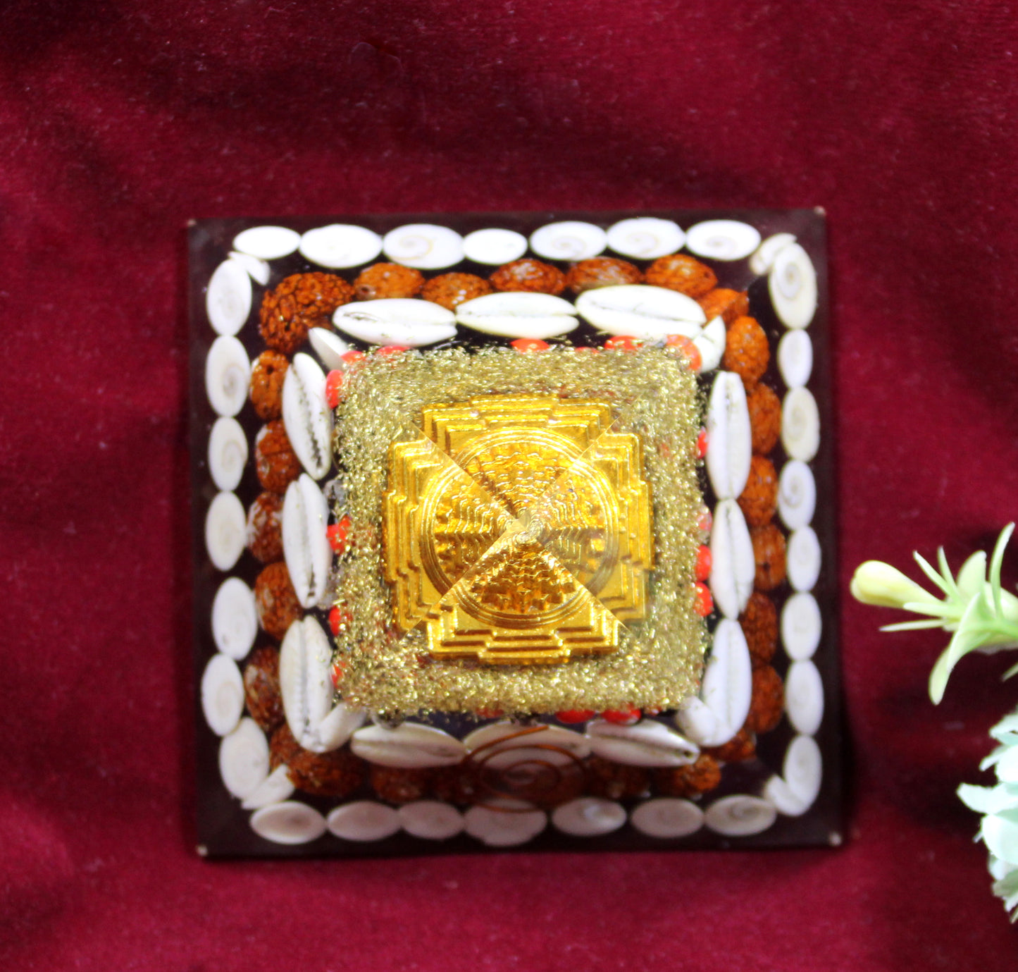 Shree Laxmi Shri Yantra Pyramid